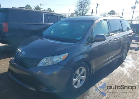 2014 Toyota Sienna Le V6 8 Passenger из США, поврежденный, VIN 5TDKK3DC3ES517855